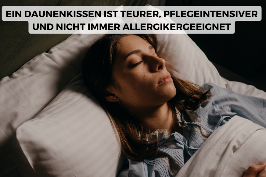 Daunenkissen vs. Polyesterkissen
